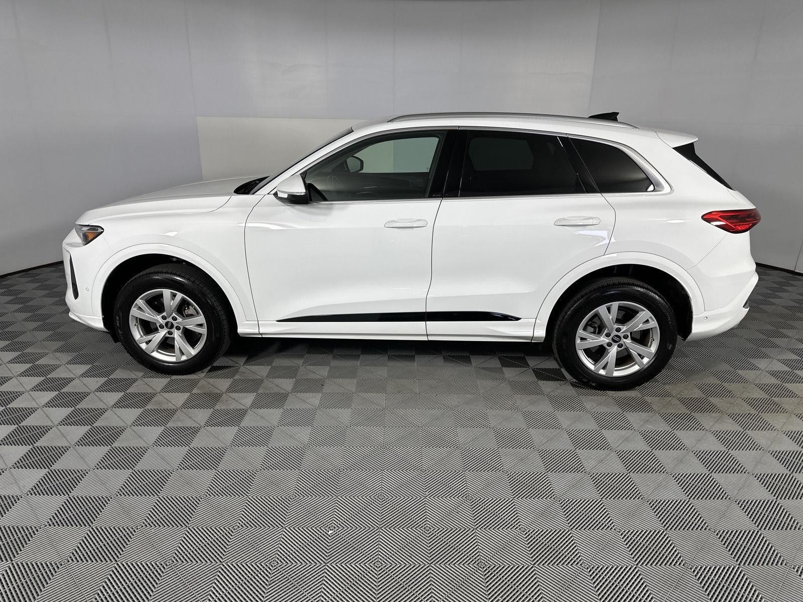2025 Audi Q5 Premium