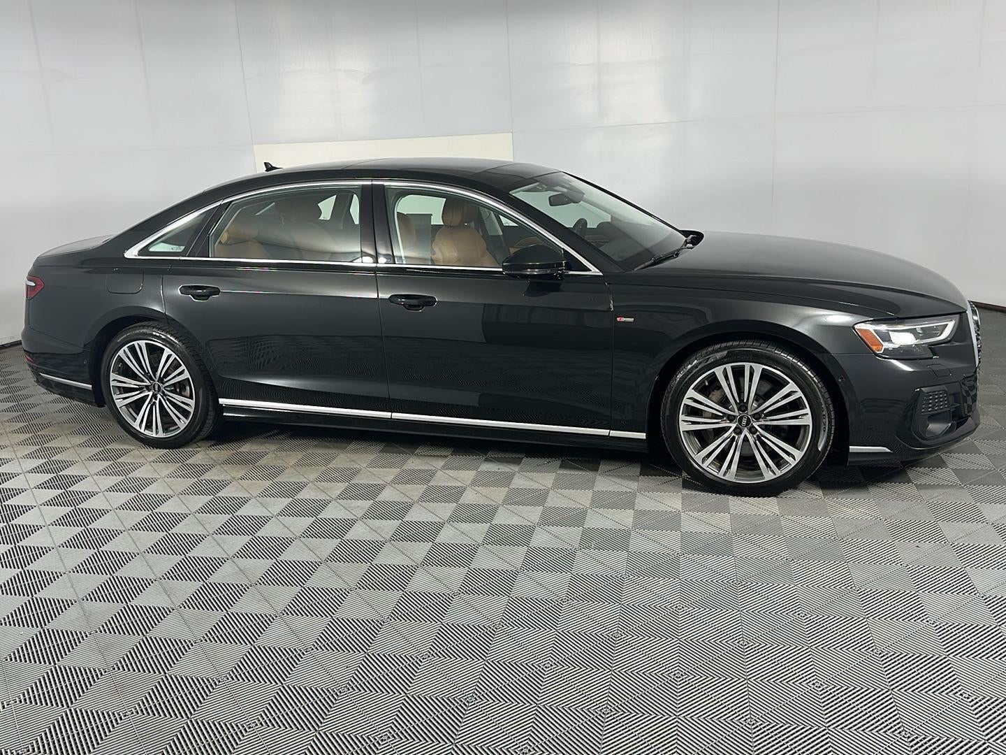 2022 Audi A8 L 3.0T