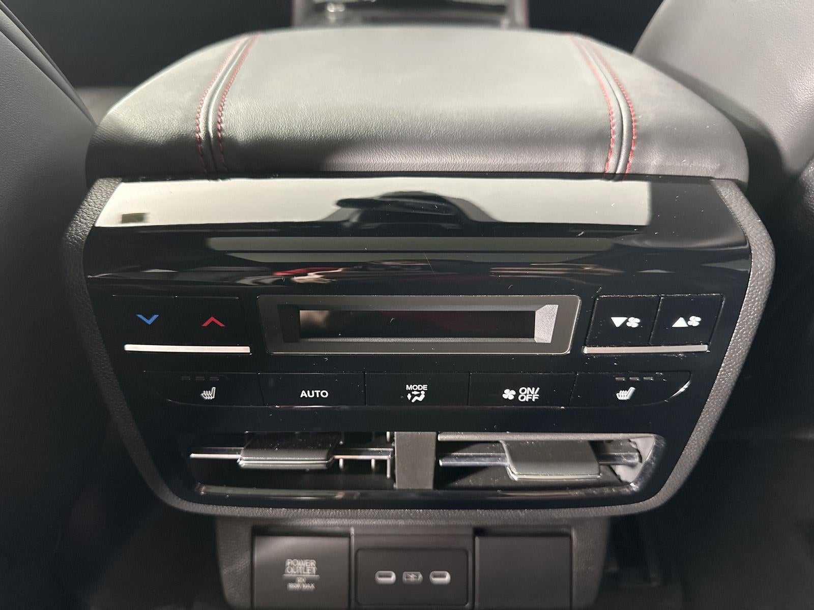 2026 Acura MDX SH-AWD w/A-SPEC w/Advance