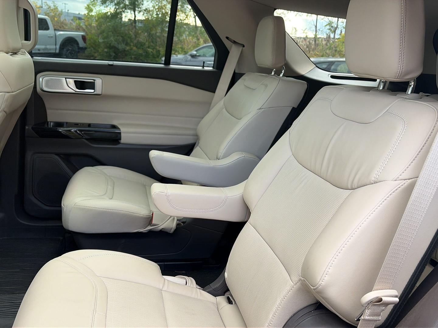 2023 Ford Explorer Platinum