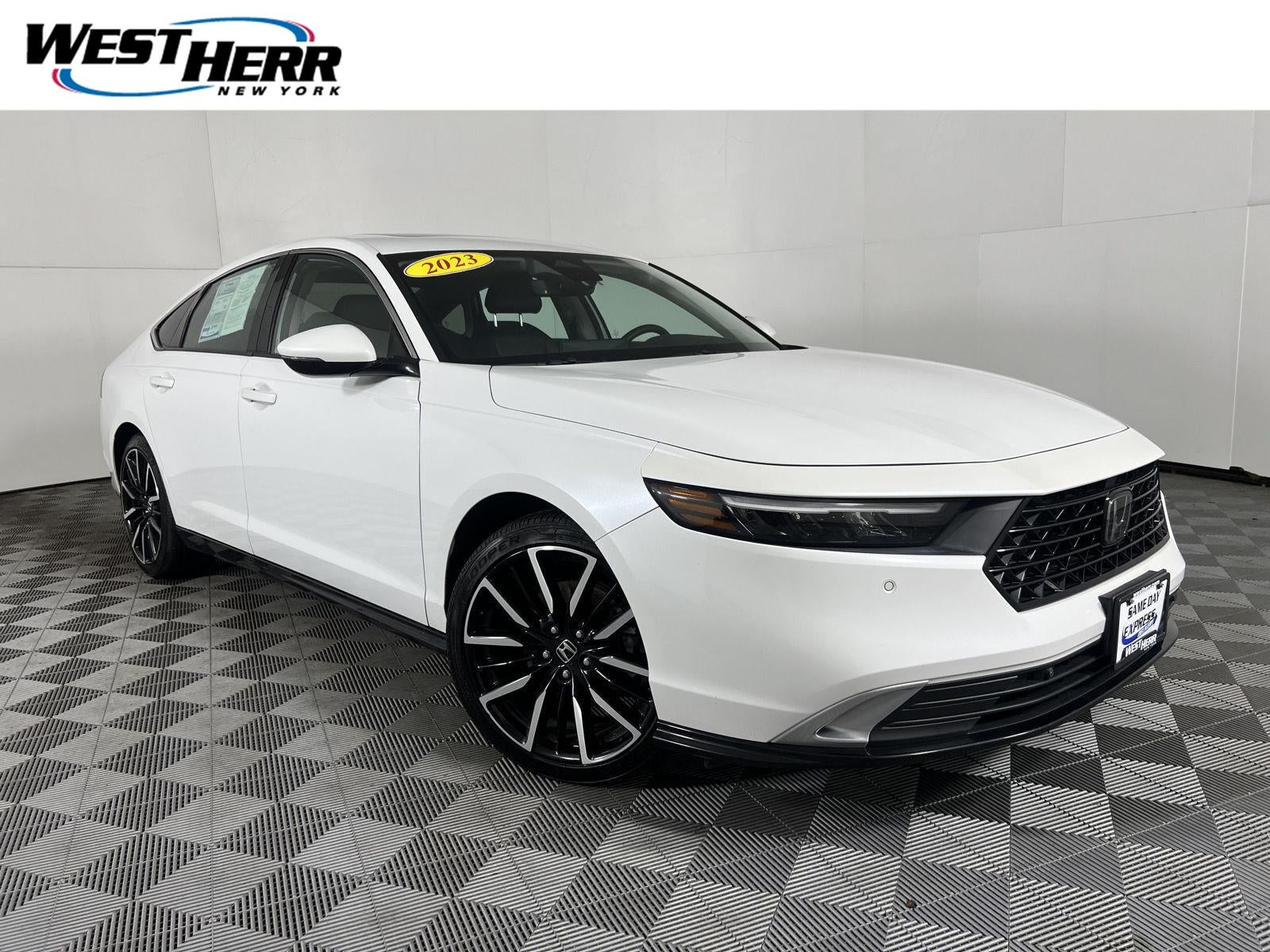 2023 Honda Accord Hybrid Touring