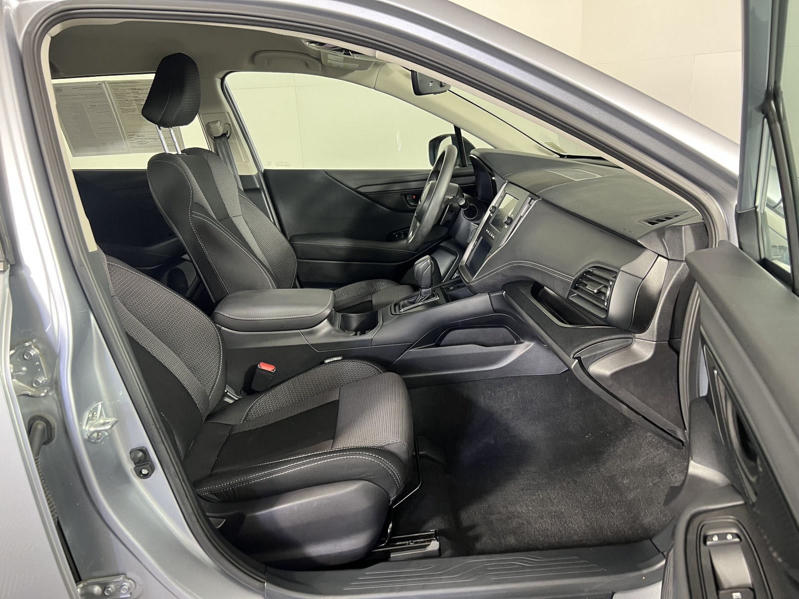 2025 Subaru Outback Base