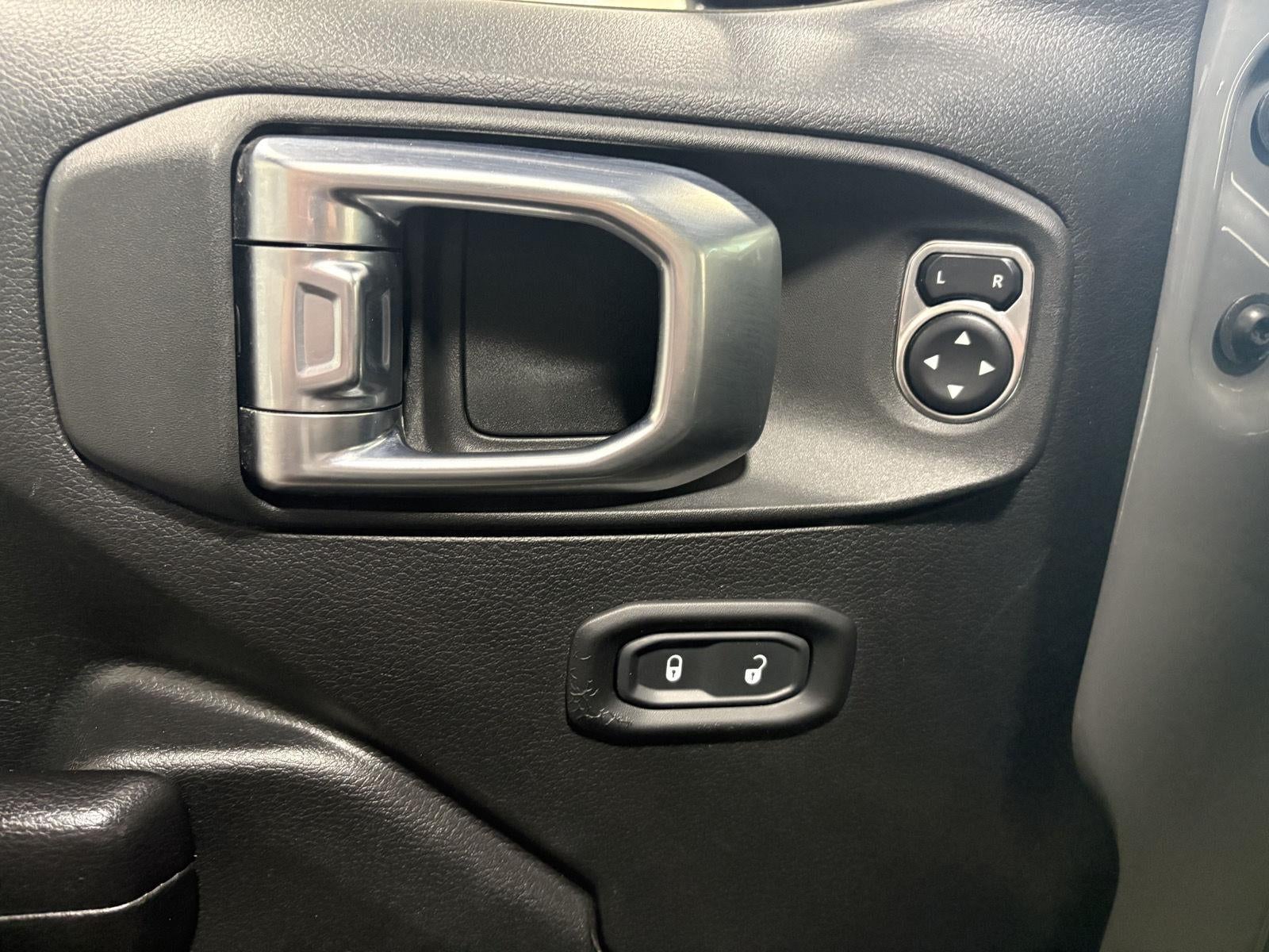 2021 Jeep Wrangler Islander