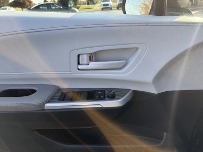 2025 Toyota Sienna LE 8-Passenger