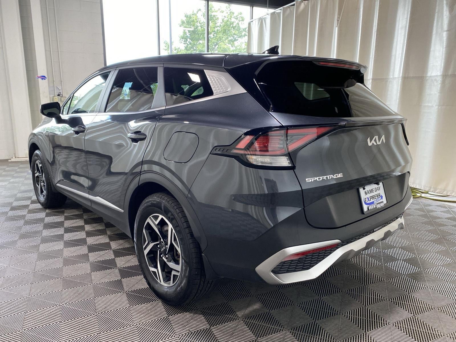 2024 Kia Sportage LX