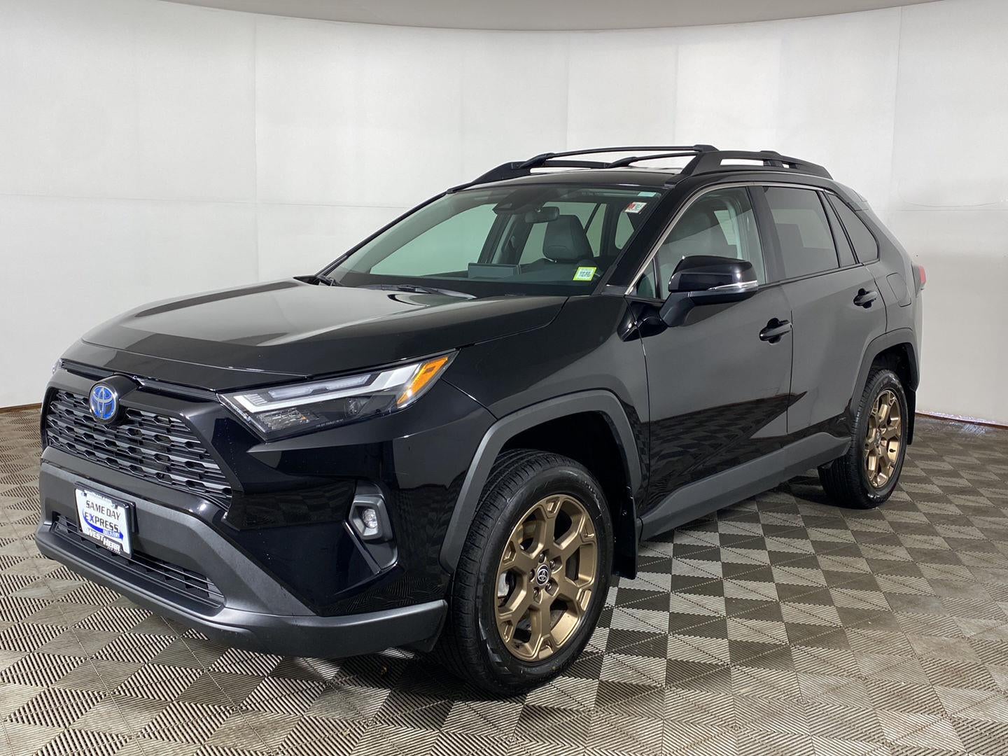 2023 Toyota RAV4 Hybrid Woodland Edition