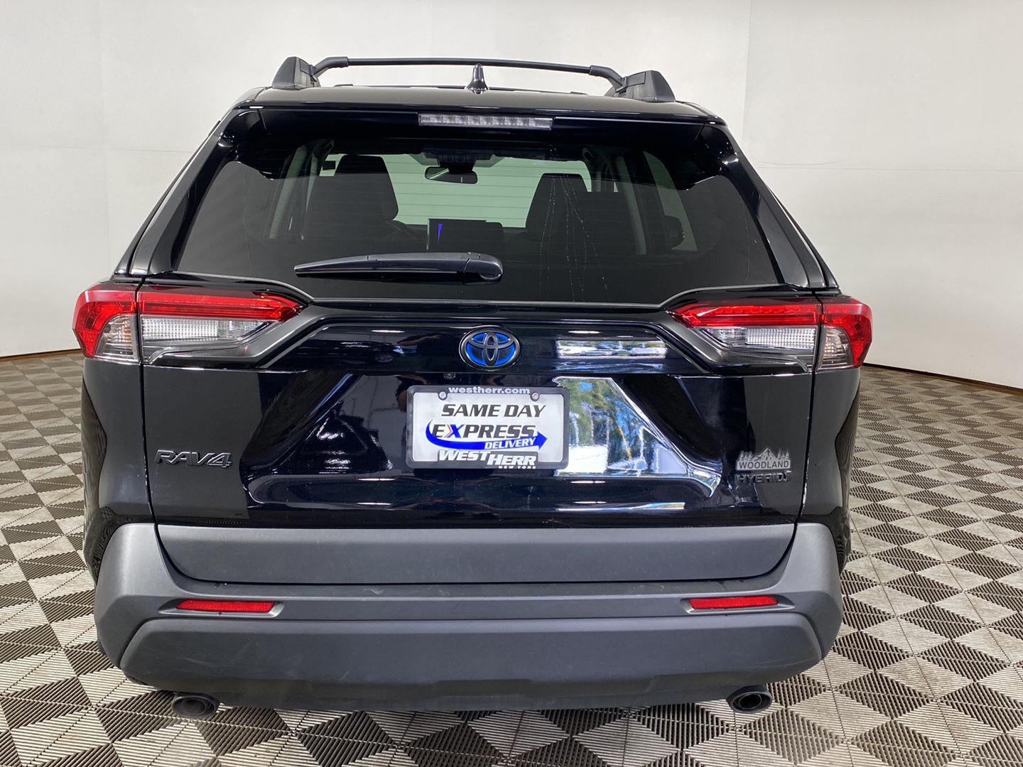 2023 Toyota RAV4 Hybrid Woodland Edition