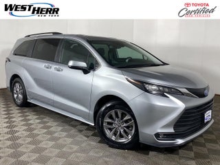 2025 Toyota Sienna XLE