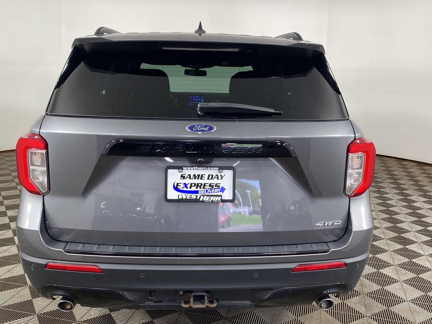 2022 Ford Explorer ST-Line