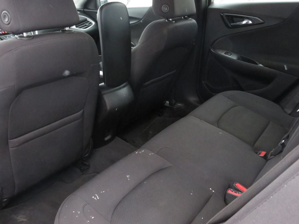 2022 Chevrolet Malibu LS 1LS