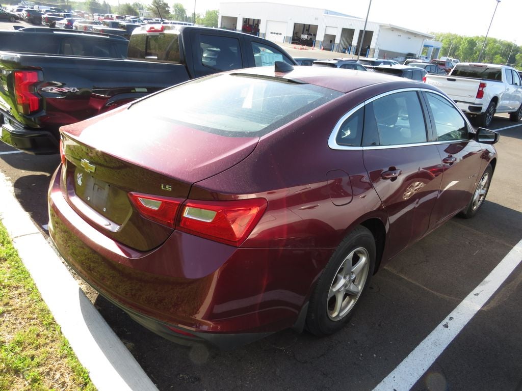 2016 Chevrolet Malibu LS 1LS