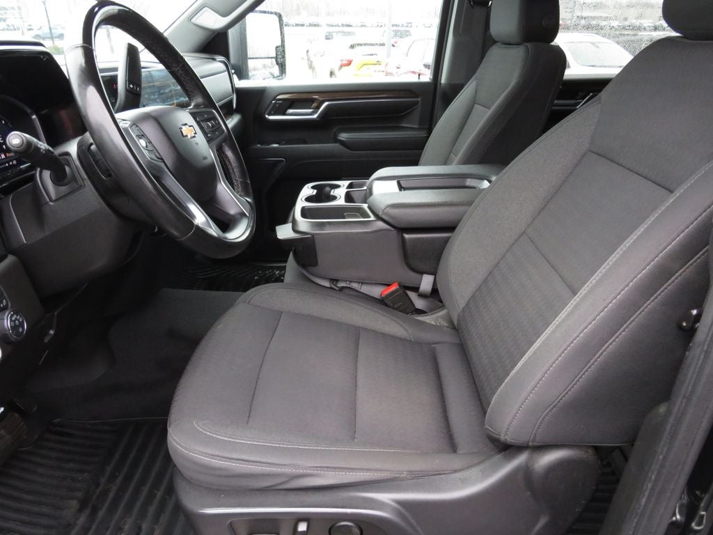 2024 Chevrolet Silverado 2500HD LT