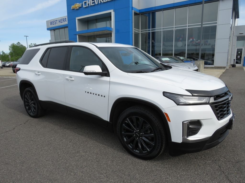 2023 Chevrolet Traverse RS