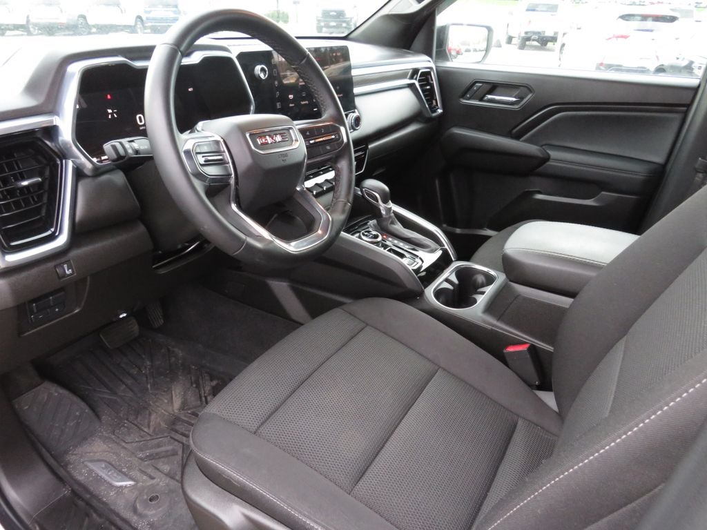 2024 GMC Canyon Elevation