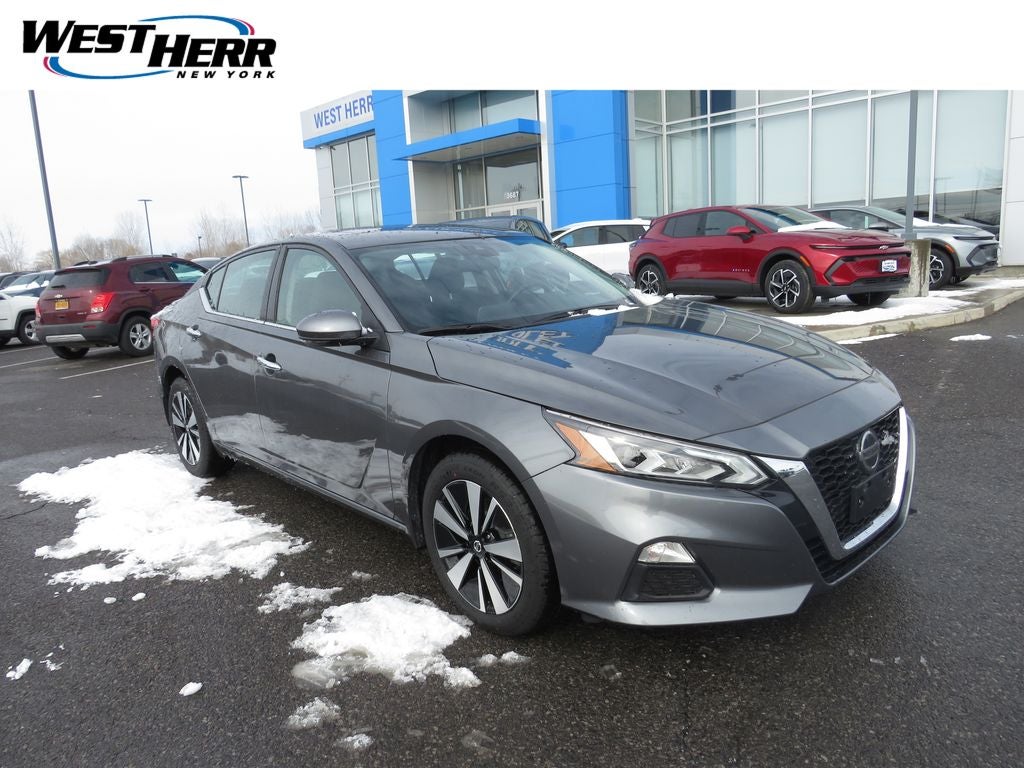 2021 Nissan Altima 2.5 SV