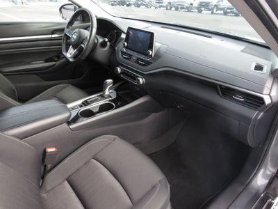 2021 Nissan Altima 2.5 SV