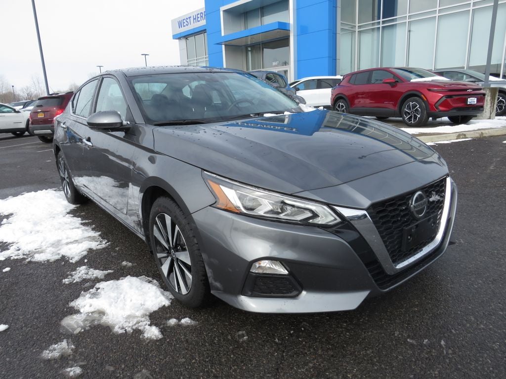 2021 Nissan Altima 2.5 SV