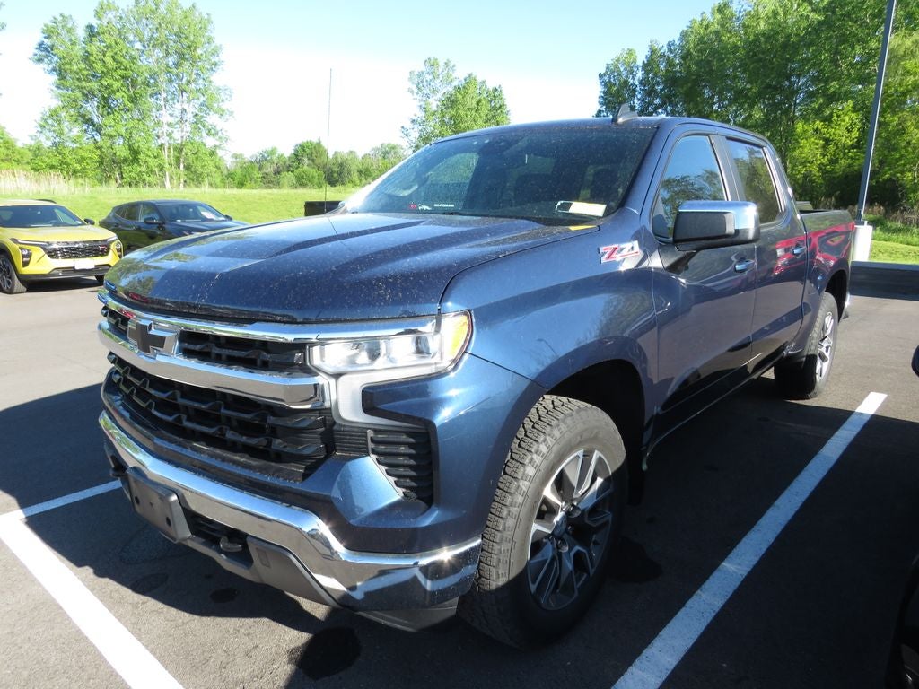 2023 Chevrolet Silverado 1500 LT LT1