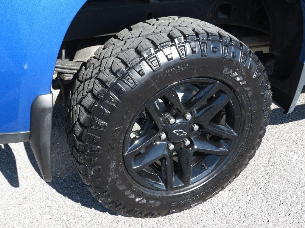 2022 Chevrolet Silverado 1500 Custom Trail Boss