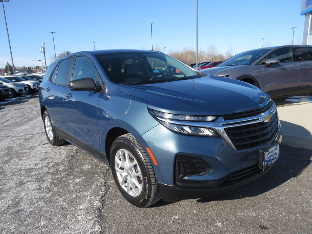 2024 Chevrolet Equinox LS