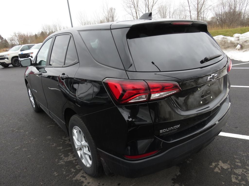 2024 Chevrolet Equinox LS