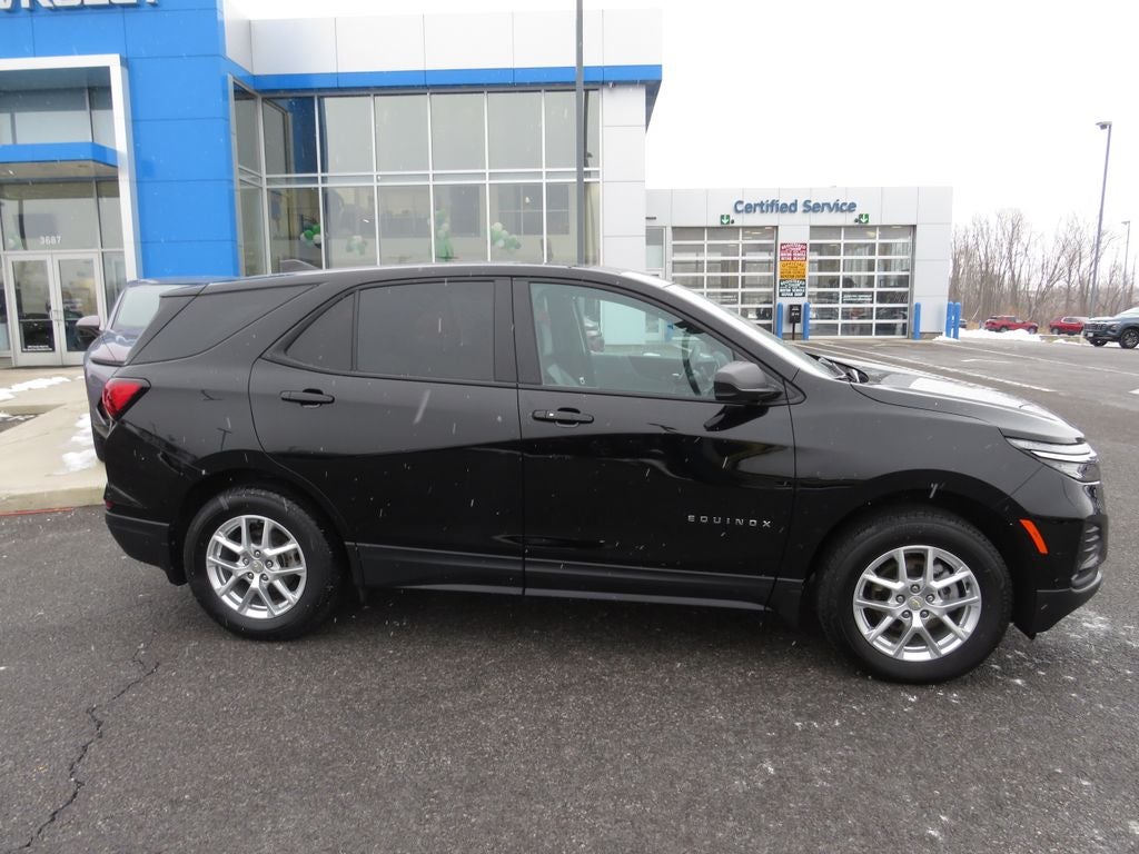 2024 Chevrolet Equinox LS