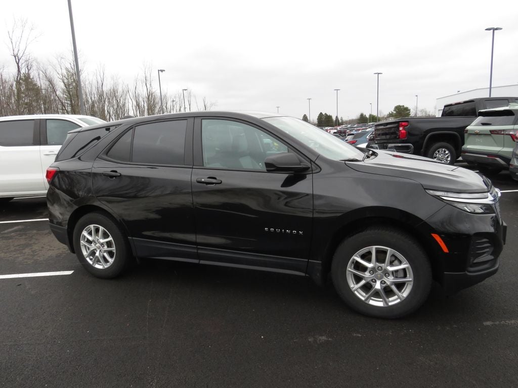 2024 Chevrolet Equinox LS
