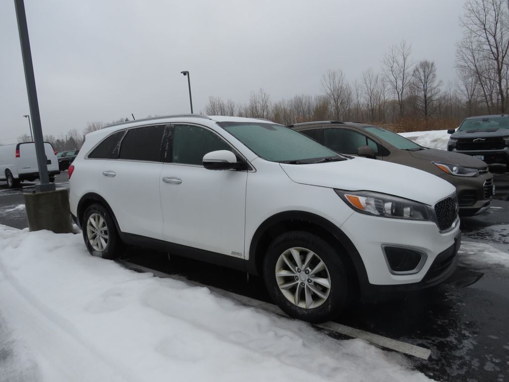 2017 Kia Sorento LX