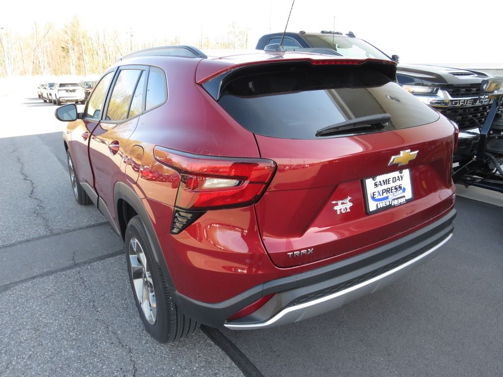 2024 Chevrolet Trax LT