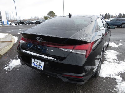 2023 Hyundai ELANTRA SEL