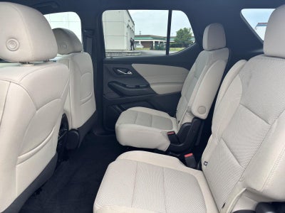2023 Chevrolet Traverse LT