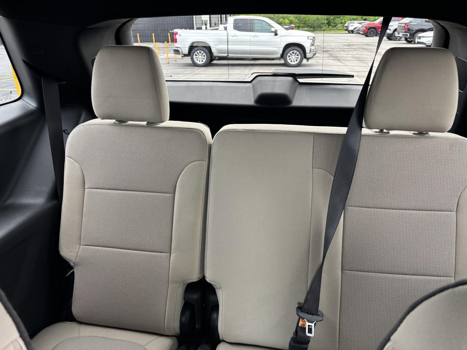 2023 Chevrolet Traverse LT