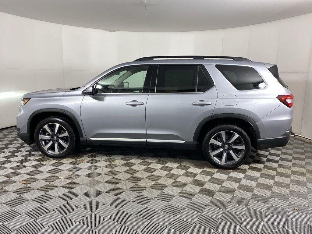 2023 Honda Pilot Touring
