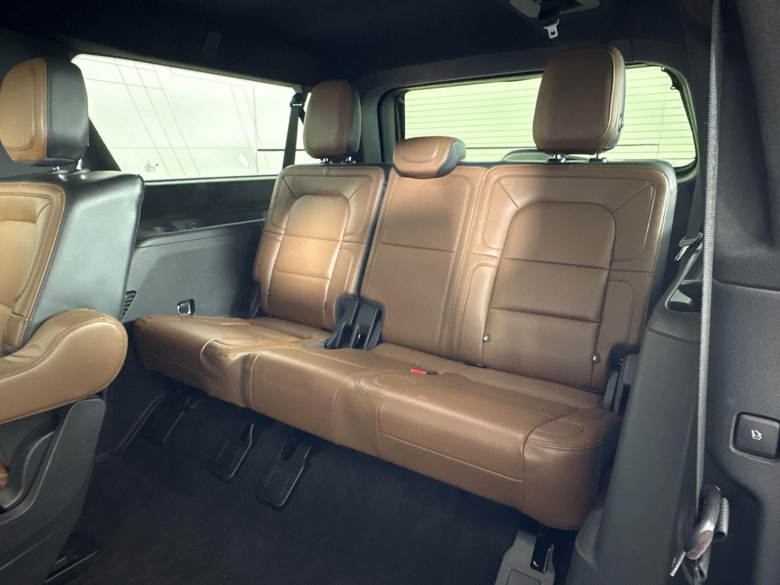 2022 Lincoln Navigator L Reserve