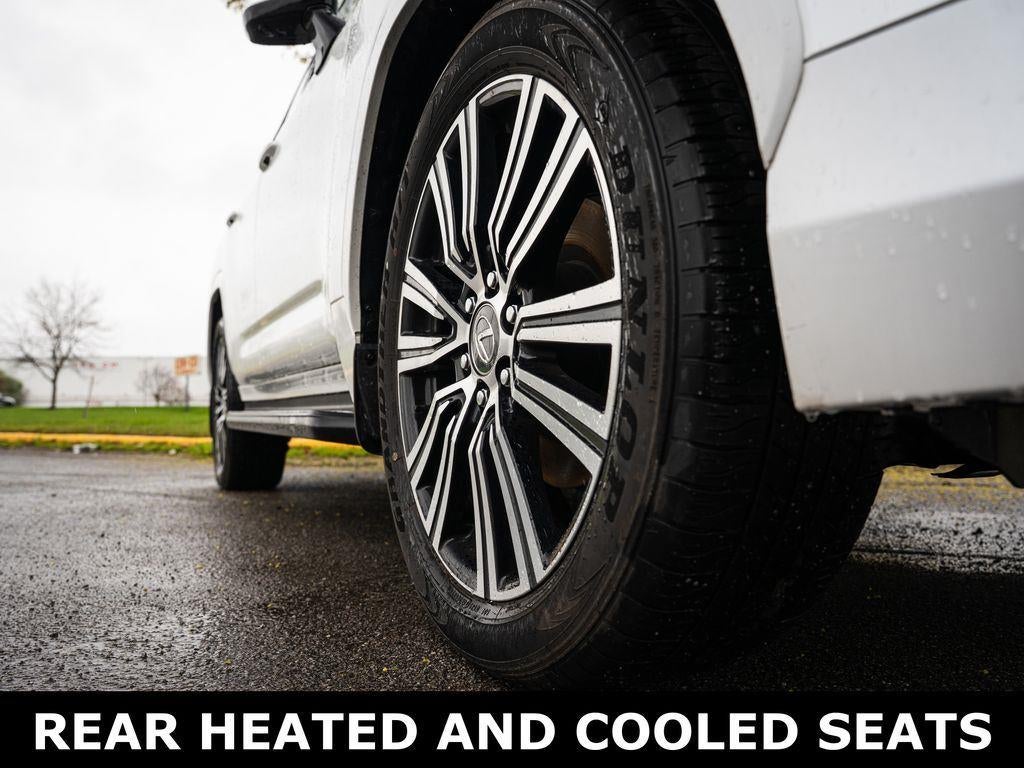 2025 Lexus LX LX 700h Luxury