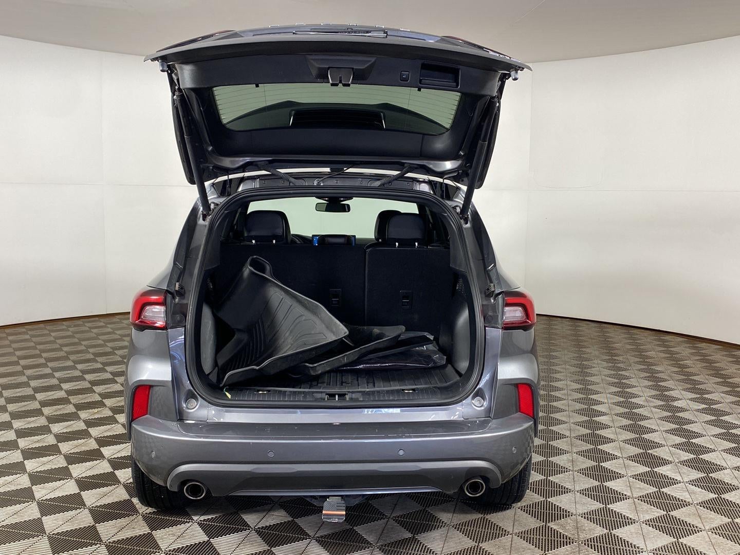 2023 Ford Escape ST-Line Elite
