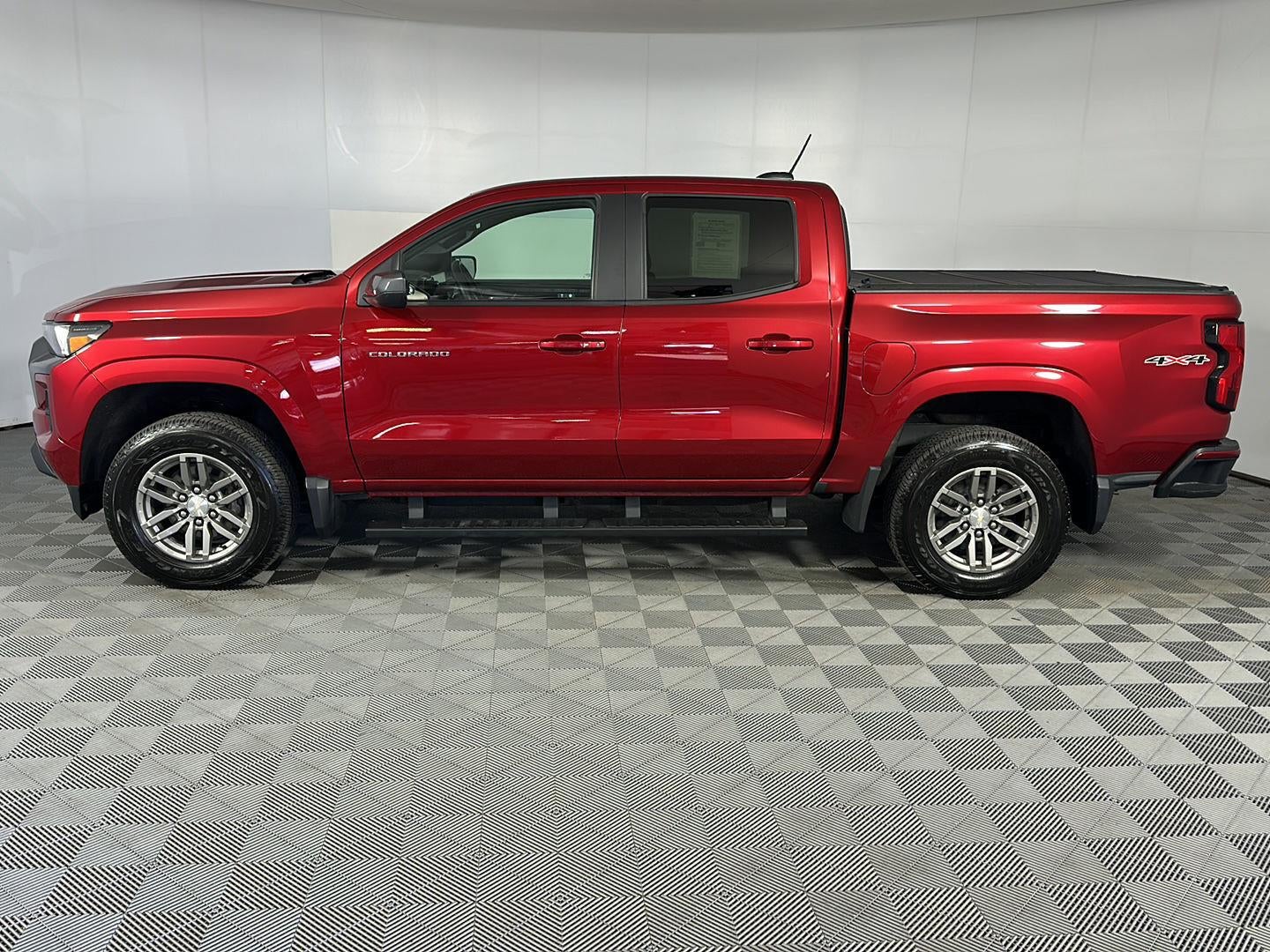 2023 Chevrolet Colorado 4WD LT