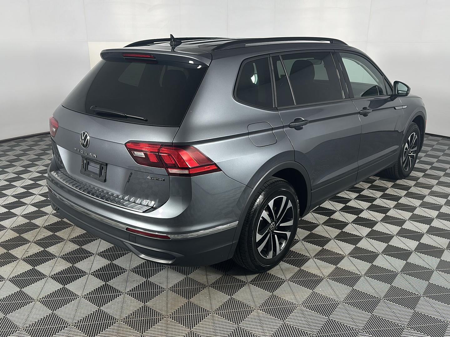 2024 Volkswagen Tiguan S