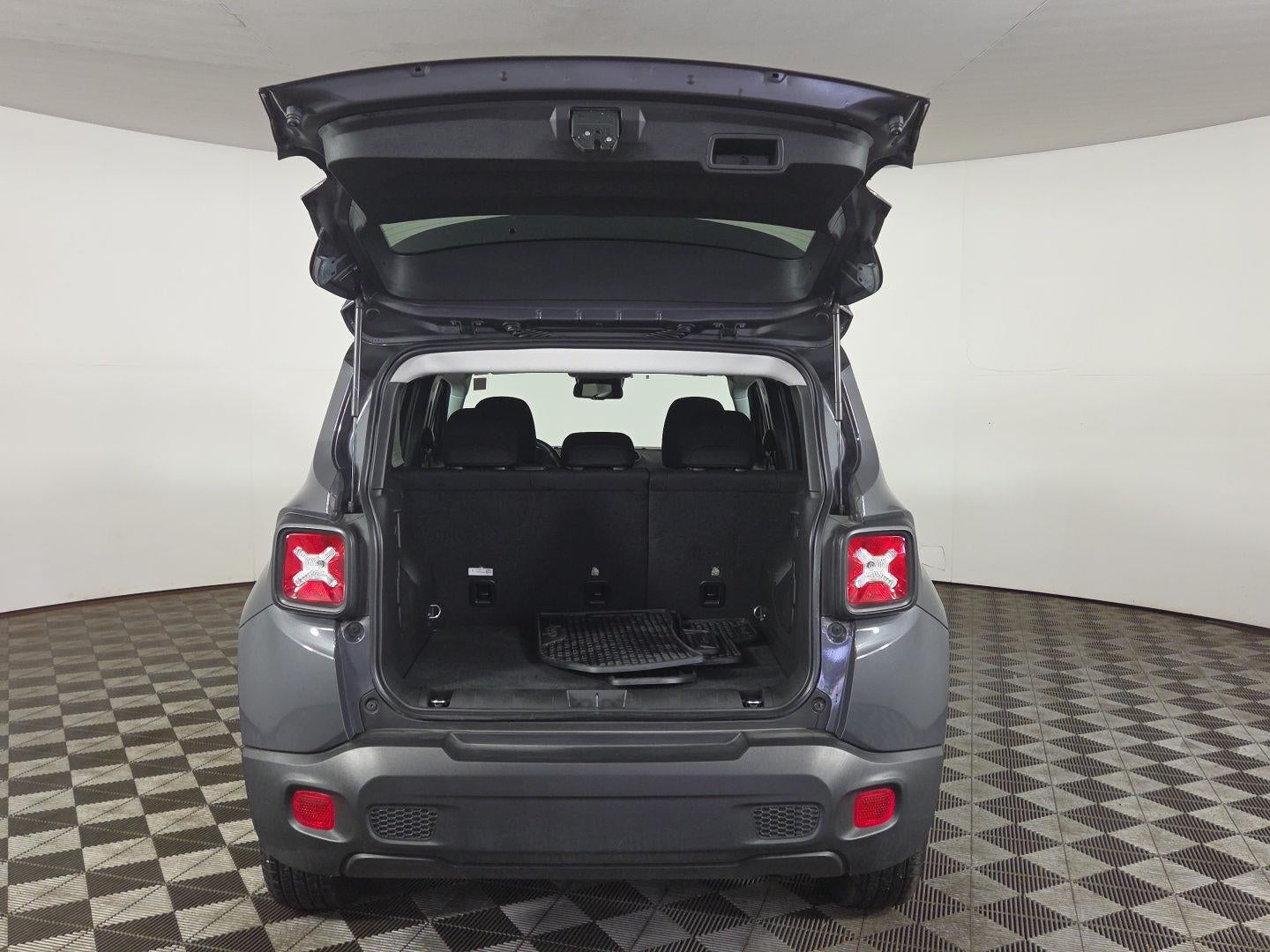 2023 Jeep Renegade Latitude 4x4