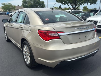 2013 Chrysler 200 Touring