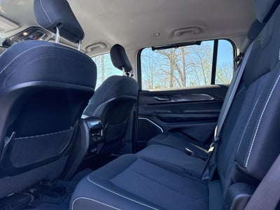 2021 Jeep Grand Cherokee L Laredo