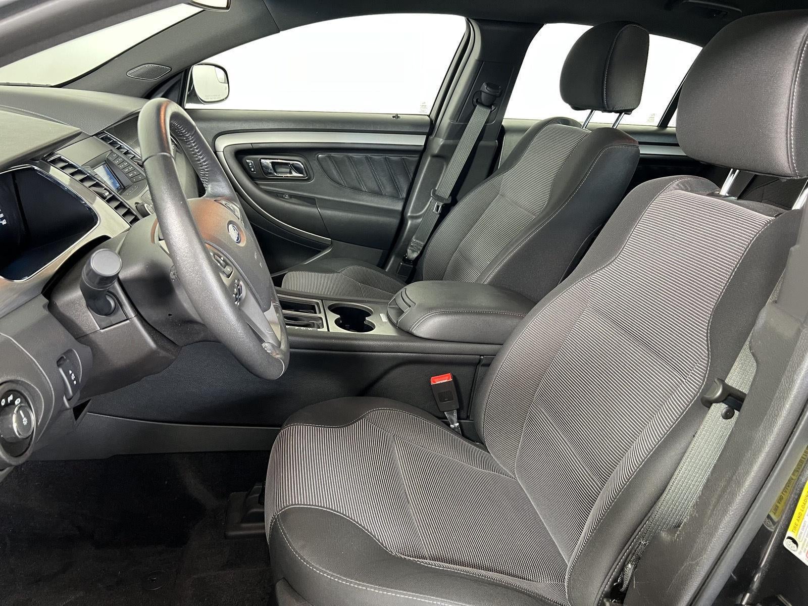2018 Ford Taurus SEL