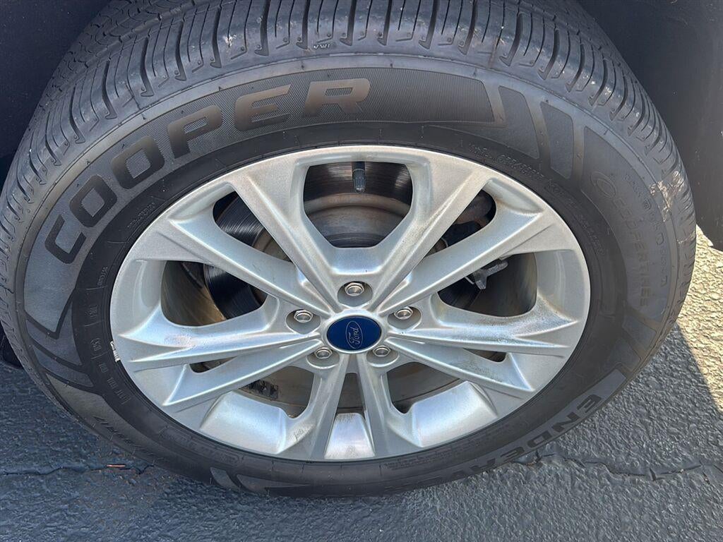 2019 Ford Escape SE