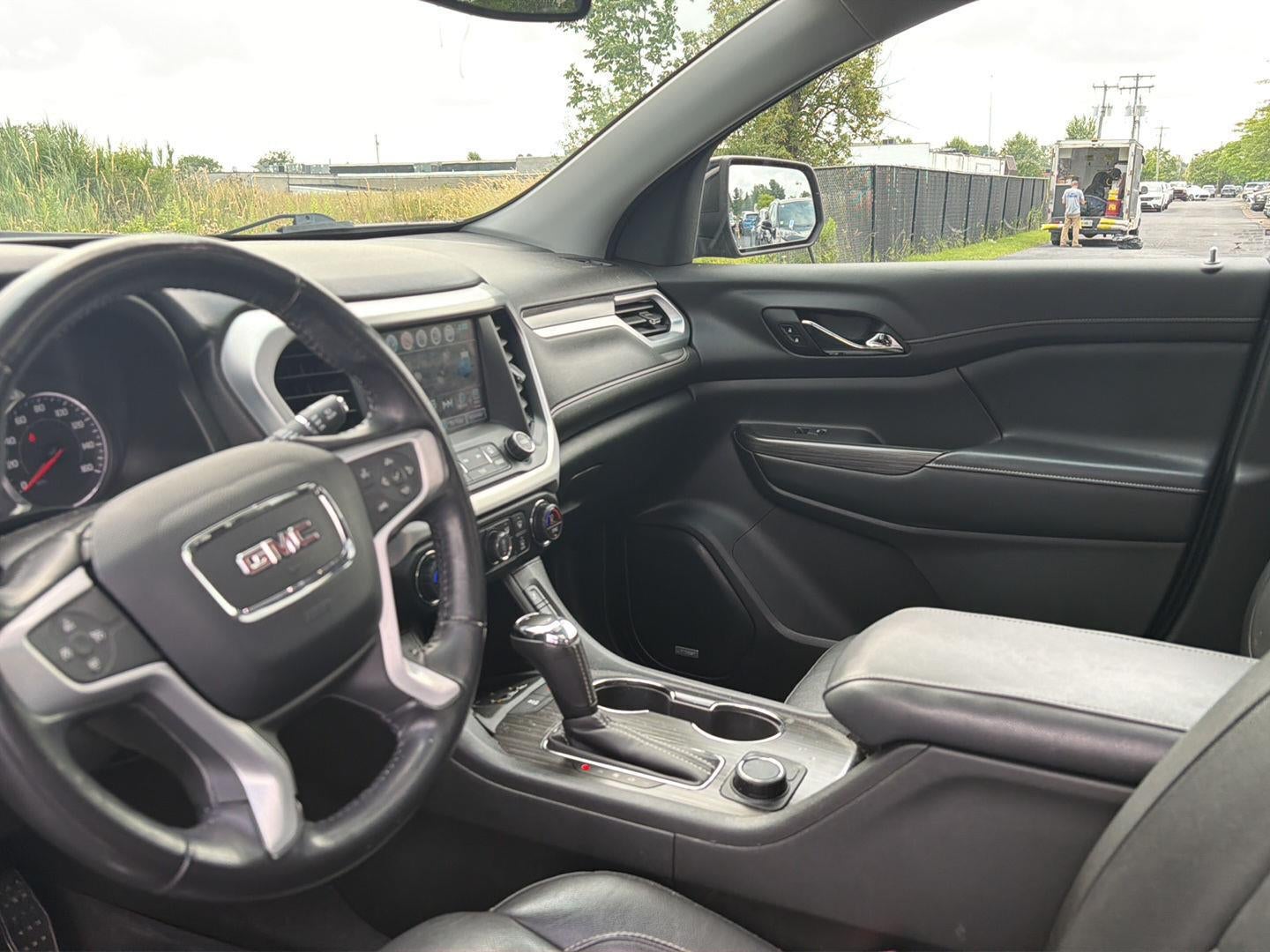 2019 GMC Acadia SLT