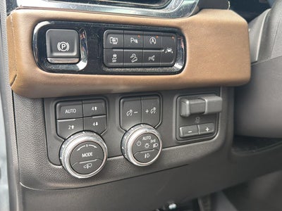 2025 GMC Yukon Denali Ultimate