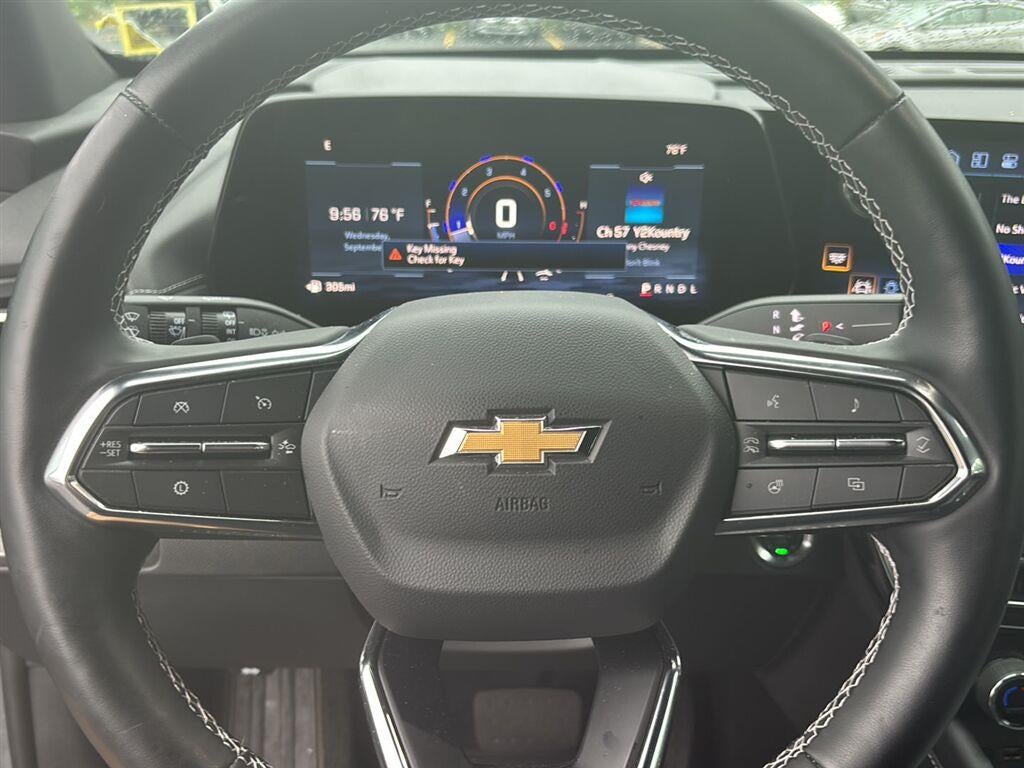 2026 Chevrolet Traverse FWD LT