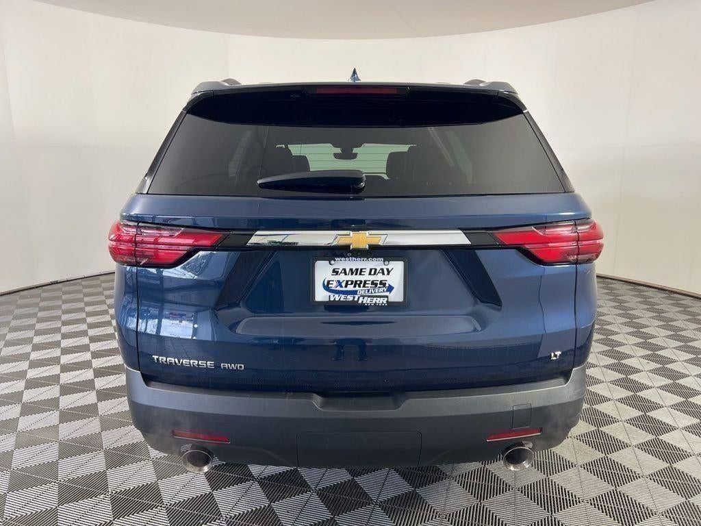 2023 Chevrolet Traverse LT Leather