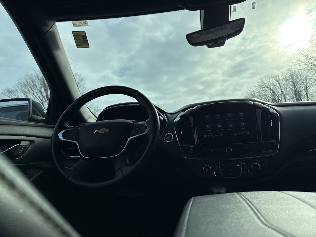 2023 Chevrolet Traverse LT Leather