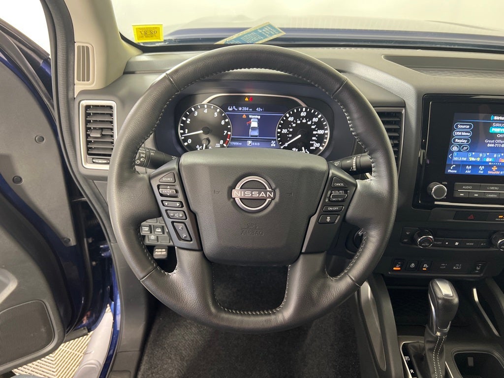 2023 Nissan Frontier SV