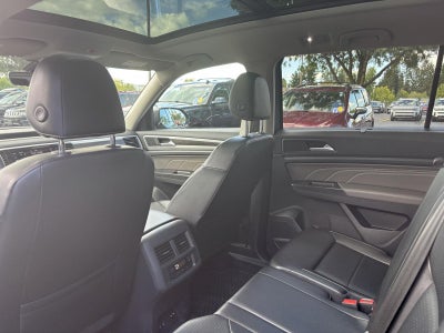 2022 Volkswagen Atlas 2.0T SE w/Technology